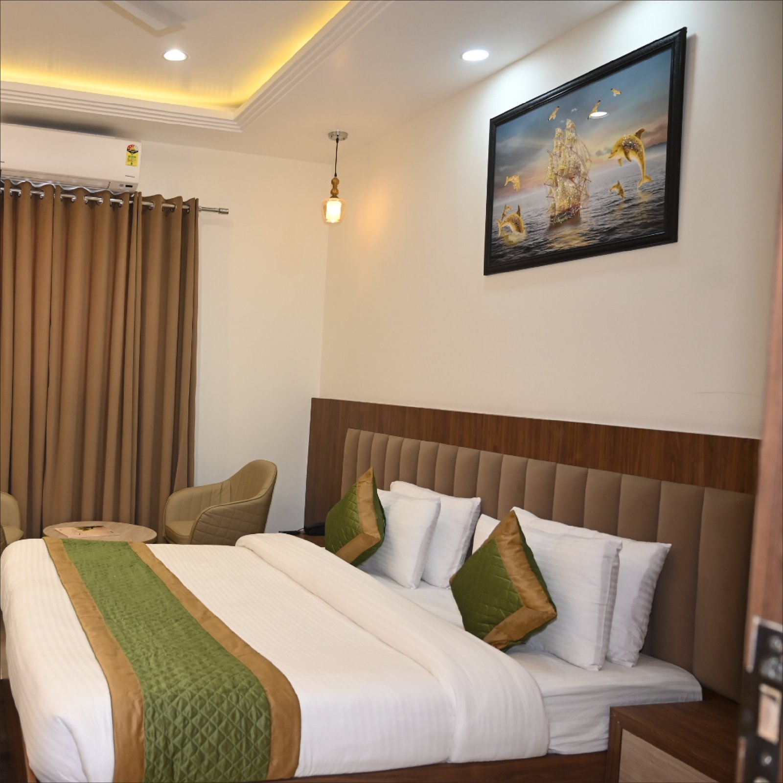 the_solitaire_hotel_paonta_sahib_himachal_pradesh (4)